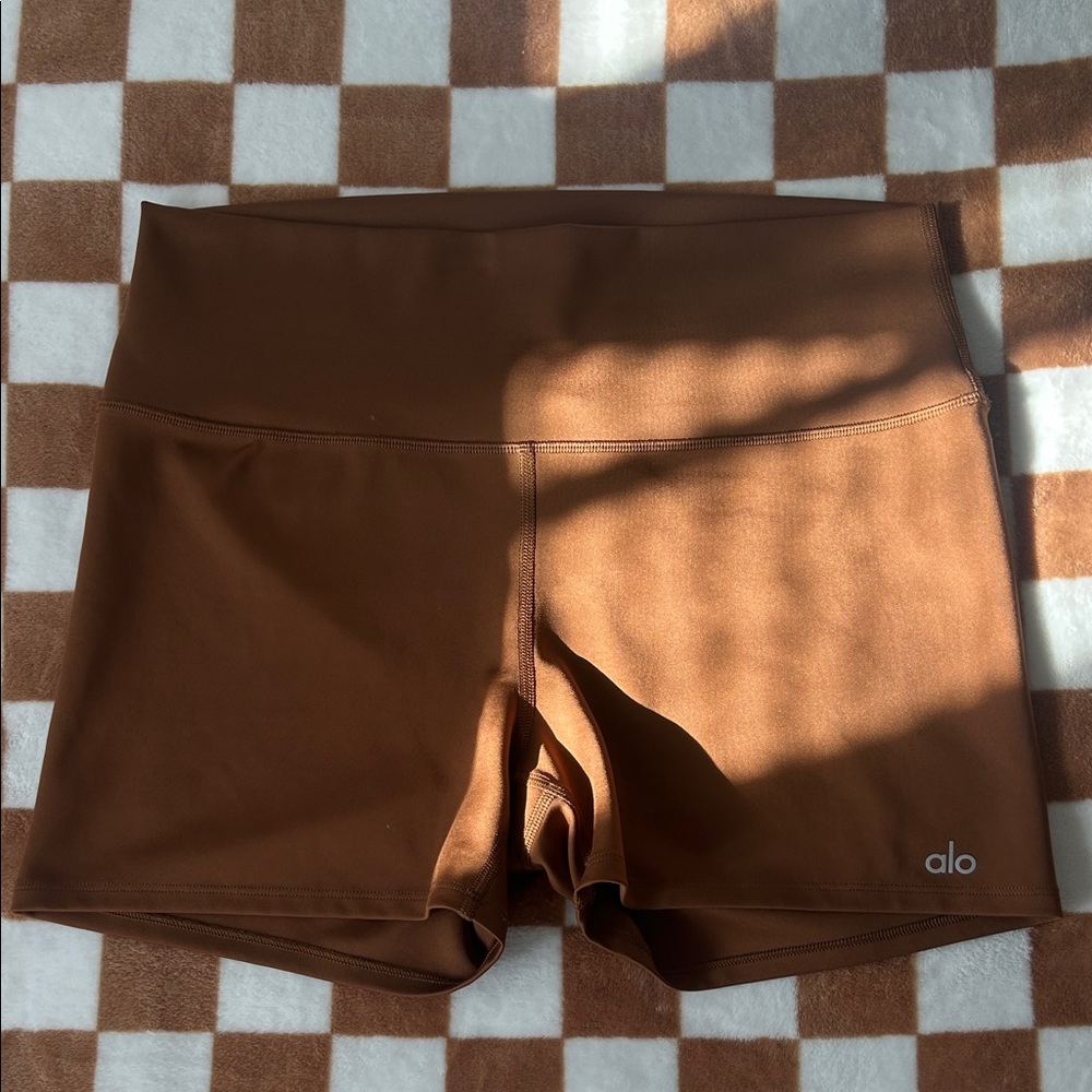 Alo Yoga Authentic 3" High-Waist Airlift Short - Cinnamon Brown